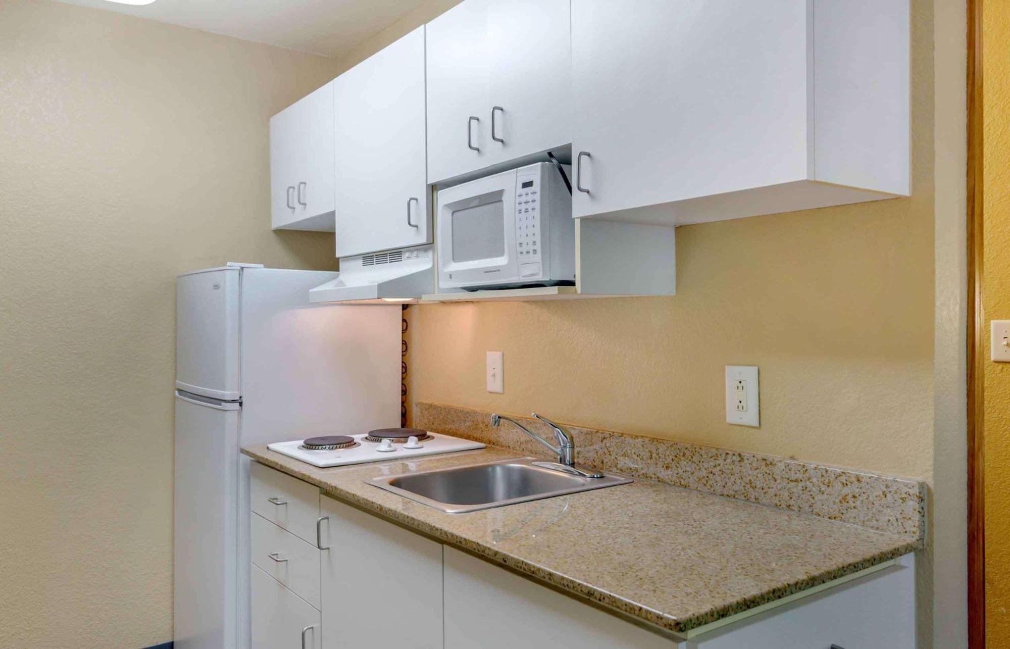 Extended Stay America Select Suites - Atlanta - Perimeter - Peachtree Dunwoody Exterior photo